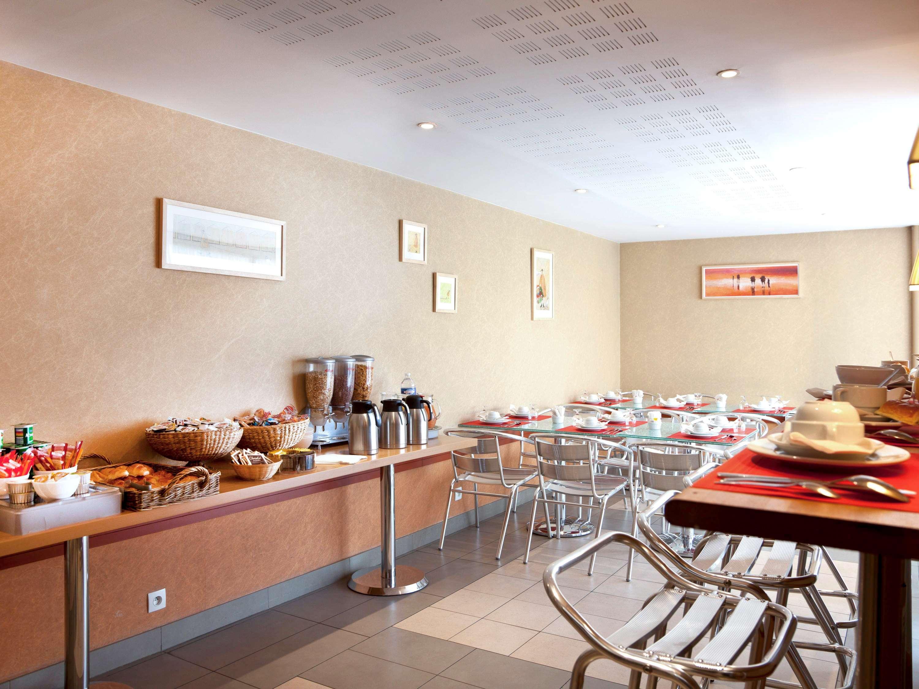 Aparthotel Adagio Access Paris Saint-Denis Pleyel Exterior foto