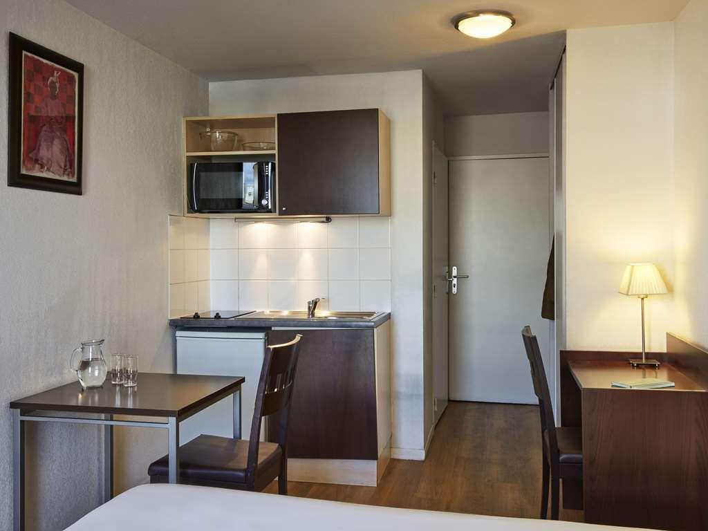 Aparthotel Adagio Access Paris Saint-Denis Pleyel Quarto foto