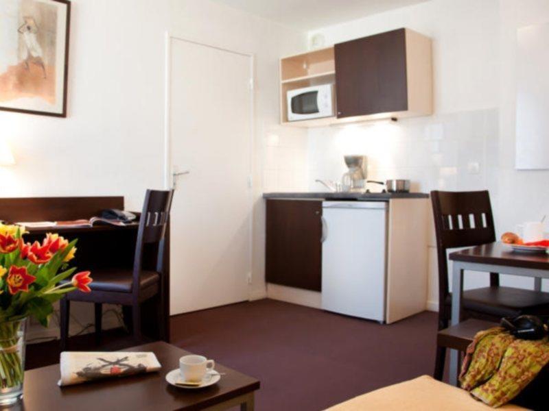 Aparthotel Adagio Access Paris Saint-Denis Pleyel Exterior foto